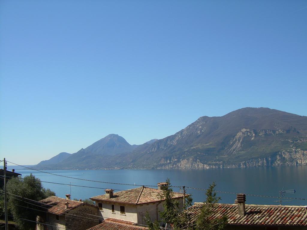 Casa Mary Apartment Brenzone sul Garda Bilik gambar