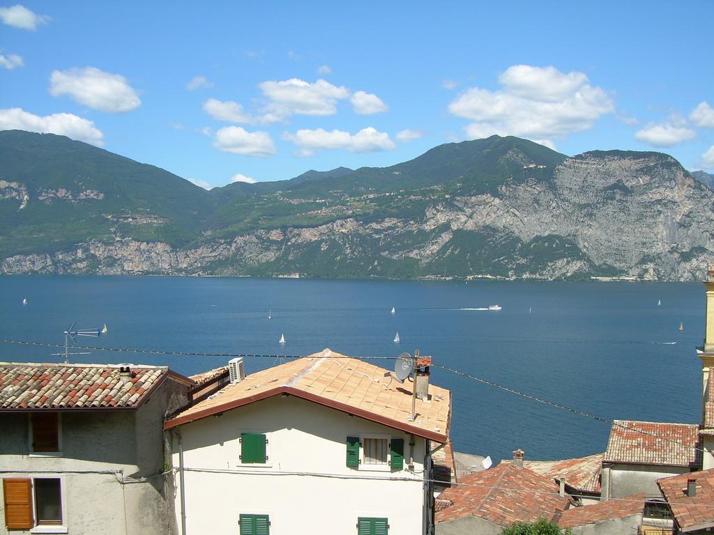 Casa Mary Apartment Brenzone sul Garda Bilik gambar