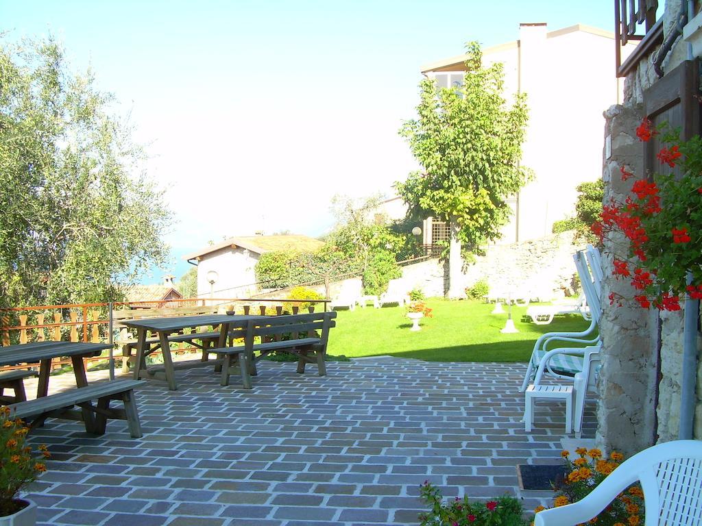Casa Mary Apartment Brenzone sul Garda Bilik gambar