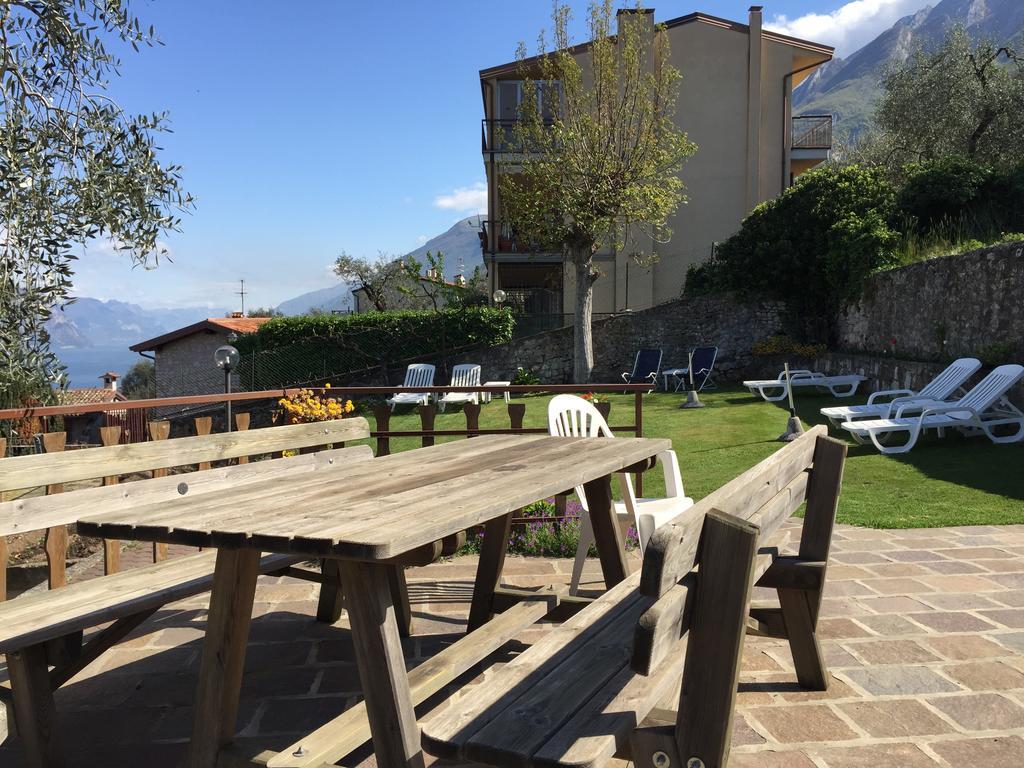 Casa Mary Apartment Brenzone sul Garda Luaran gambar