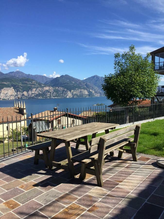 Casa Mary Apartment Brenzone sul Garda Luaran gambar